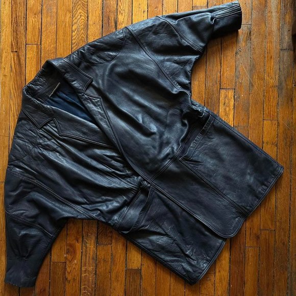 Monarch New Zealand Jackets & Blazers - Vintage 80s/90s Monarch New Zealand Tailored Women Dark Blue‎ Real Leather Coat